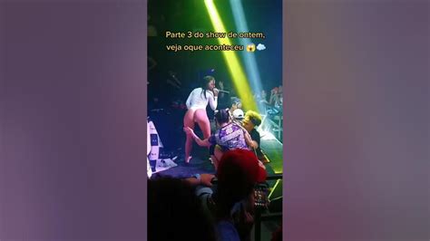 mc pipokinha sendo chupada no palco|Oral em cima do palco e ódio dos fãs: os escândalos de MC。